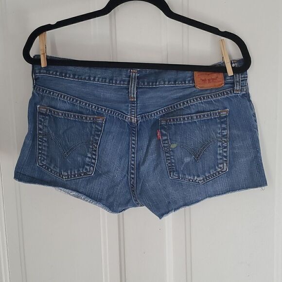 Levi's Cutoff Distressed Jean Shorts - Picture 6 of 12